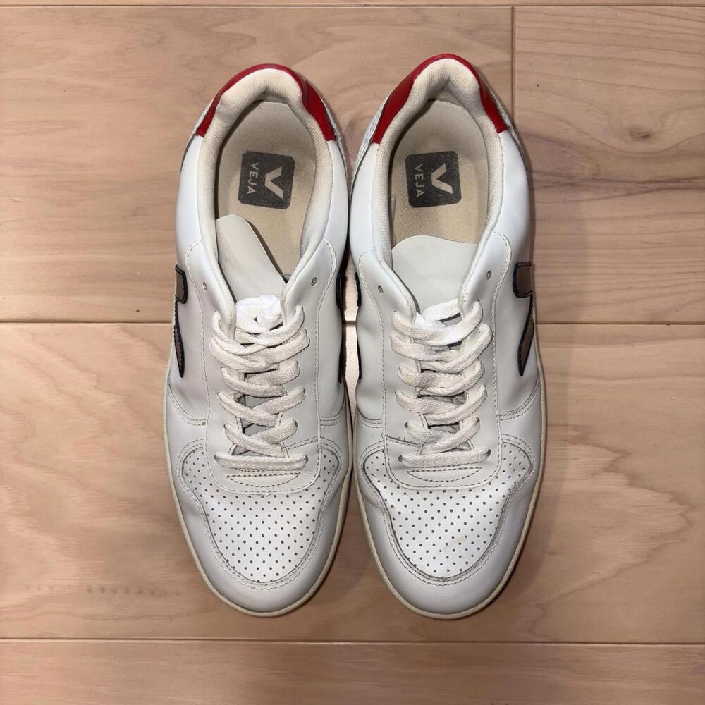 Veja V-10 Leather Sneaker in White with Navy V and Red Heel - Picture 4 of 8